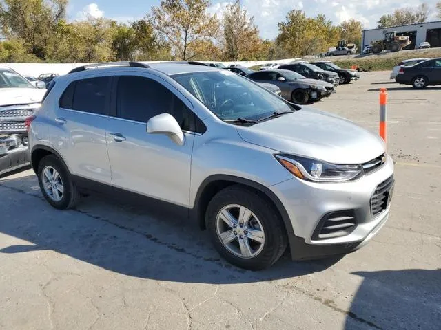 KL7CJLSB2LB008360 2020 2020 Chevrolet Trax- 1LT 4