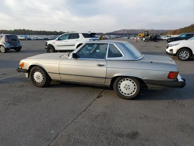 WDBBA48D9HA070265 1987 1987 Mercedes-Benz 560- SL 2