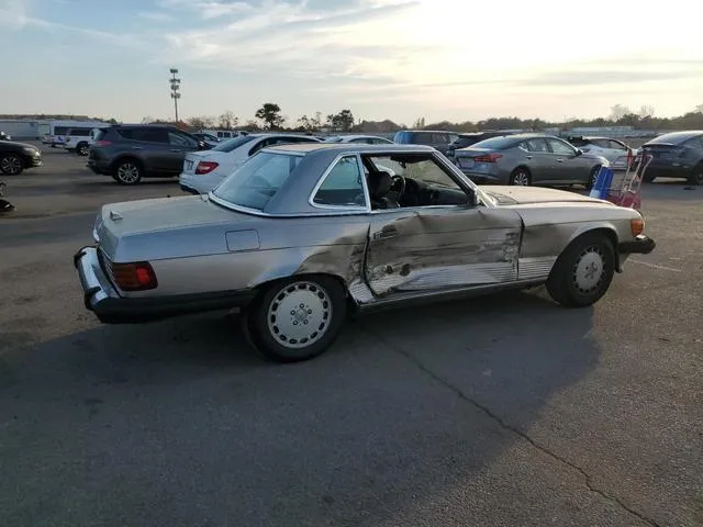 WDBBA48D9HA070265 1987 1987 Mercedes-Benz 560- SL 3