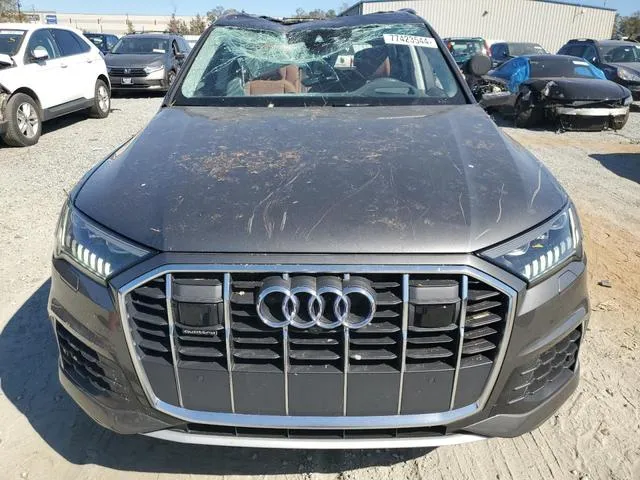 WA1VXBF76RD000750 2024 2024 Audi Q7- Prestige 5