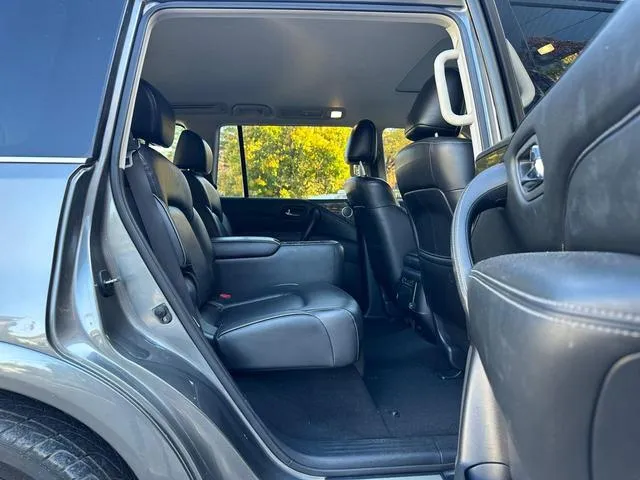 JN8AZ2AE2M9269252 2021 2021 Infiniti QX80- Luxe 7