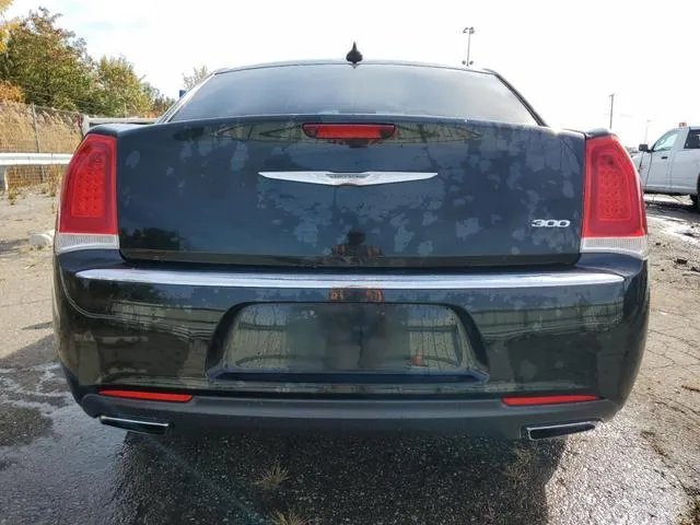 2C3CCAEG5HH586450 2017 2017 Chrysler 300C 6