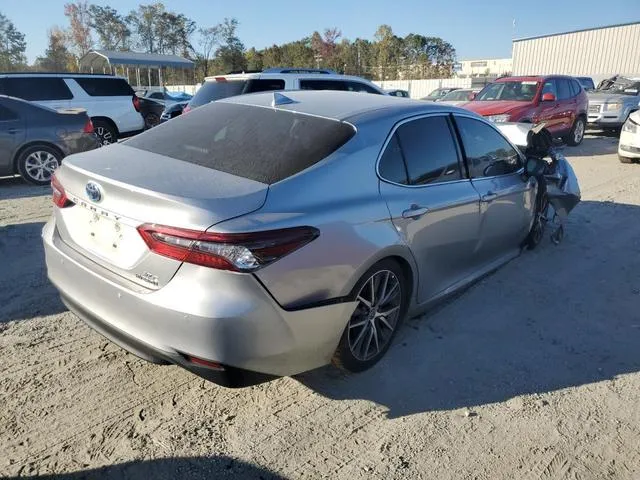 4T1F31AK8NU577233 2022 2022 Toyota Camry- Xle 3