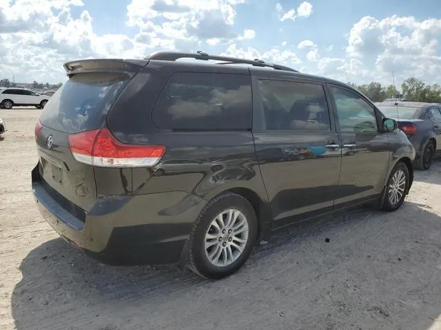 5TDYK3DC0ES437519 2014 2014 Toyota Sienna- Xle 3