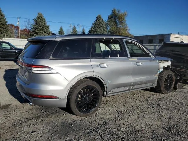 5LM5J7XC4PGL29385 2023 2023 Lincoln Aviator- Reserve 3