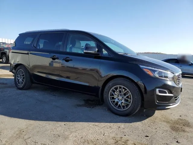 KNDMB5C14M6671767 2021 2021 KIA Sedona- LX 4