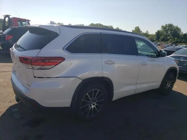 5TDJZRFH1HS361015 2017 2017 Toyota Highlander- SE 3