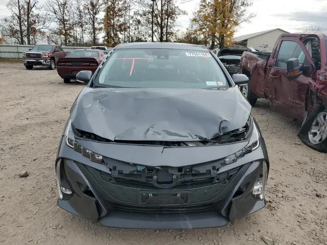 JTDKARFP6L3128423 2020 2020 Toyota Prius- LE 5