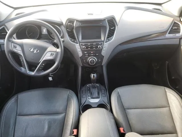 5XYZU3LB8HG425689 2017 2017 Hyundai Santa Fe 8