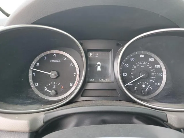 KM8SMDHF4HU213613 2017 2017 Hyundai Santa Fe- SE 9