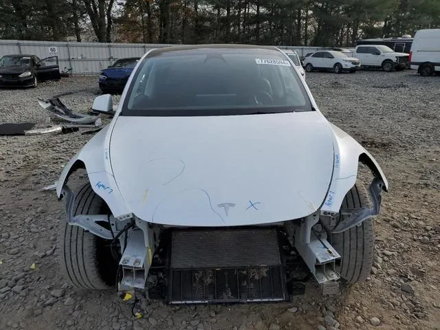 7SAYGDEE8NA010522 2022 2022 Tesla MODEL Y 5