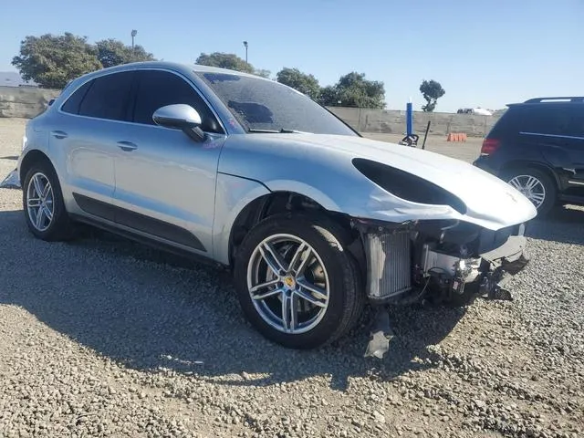 WP1AB2A53JLB33712 2018 2018 Porsche Macan- S 4