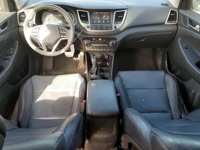 KM8J33A42JU670704 2018 2018 Hyundai Tucson- Sel 8