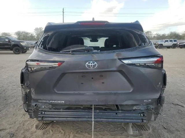 5TDGZRAH2NS108928 2022 2022 Toyota Highlander- Xle 6