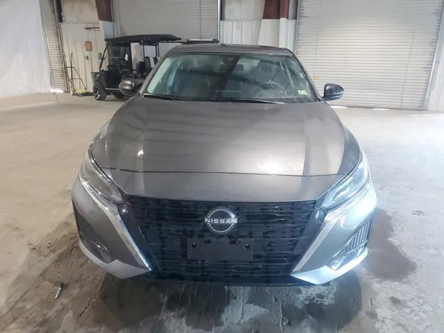 1N4BL4DV7RN361504 2024 2024 Nissan Altima- SV 5