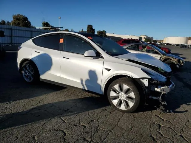 5YJYGDEE0MF109236 2021 2021 Tesla MODEL Y 4