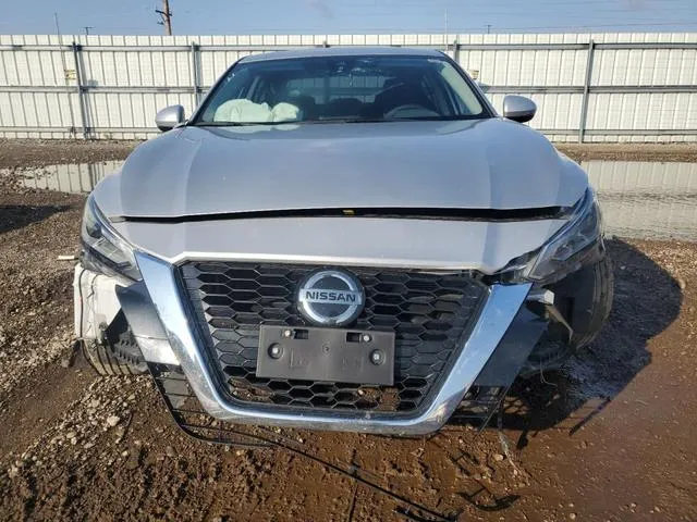 1N4BL4DV6NN316791 2022 2022 Nissan Altima- SV 5