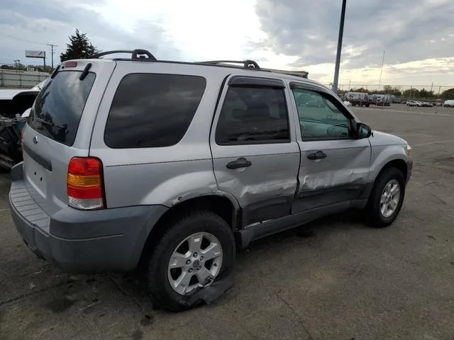 1FMYU93105DA04304 2005 2005 Ford Escape- Xlt 3