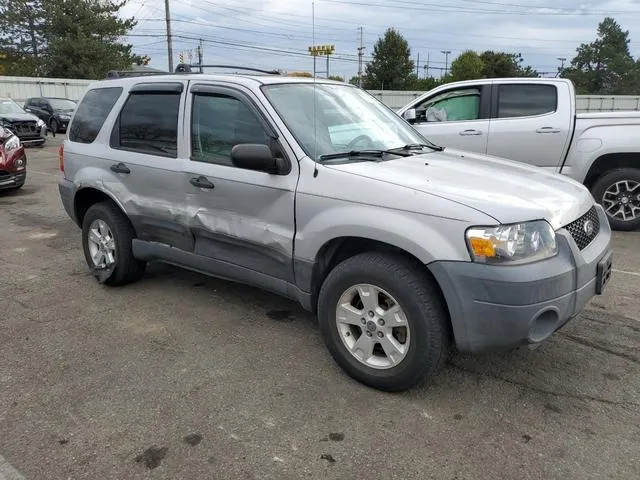 1FMYU93105DA04304 2005 2005 Ford Escape- Xlt 4