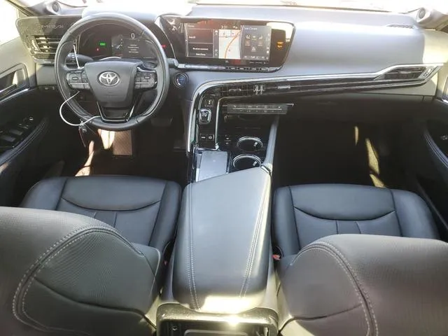 JTDAAAAA3MA000962 2021 2021 Toyota Mirai- Xle 8