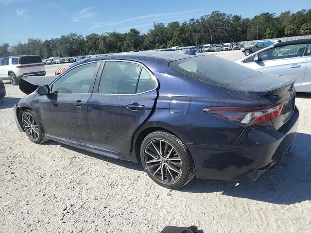 4T1T11AK7NU057338 2022 2022 Toyota Camry- SE 2