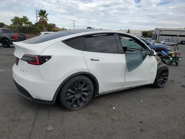 5YJYGDEE1MF090681 2021 2021 Tesla MODEL Y 3