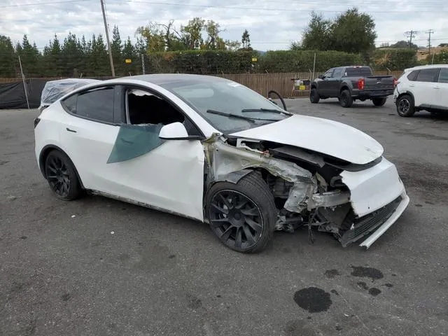 5YJYGDEE1MF090681 2021 2021 Tesla MODEL Y 4