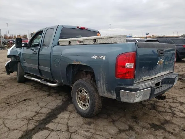 1GCHK29KX7E585762 2007 2007 Chevrolet Silverado- K2500 Heav 2