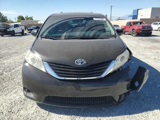 5TDKZ3DC3HS860827 2017 2017 Toyota Sienna- LE 5