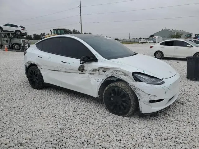 7SAYGDEE0PA070104 2023 2023 Tesla MODEL Y 4