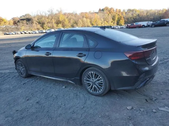 3KPF54AD0NE447561 2022 2022 KIA Forte- Gt Line 2