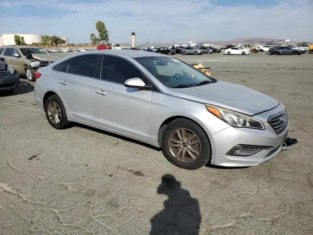 5NPE24AF4FH118994 2015 2015 Hyundai Sonata- SE 4