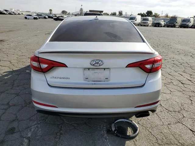 5NPE24AF4FH118994 2015 2015 Hyundai Sonata- SE 6