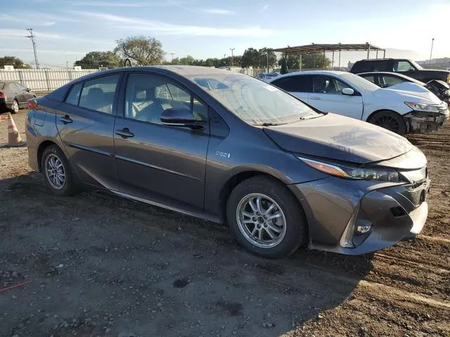 JTDKARFP2H3060242 2017 2017 Toyota Prius 4