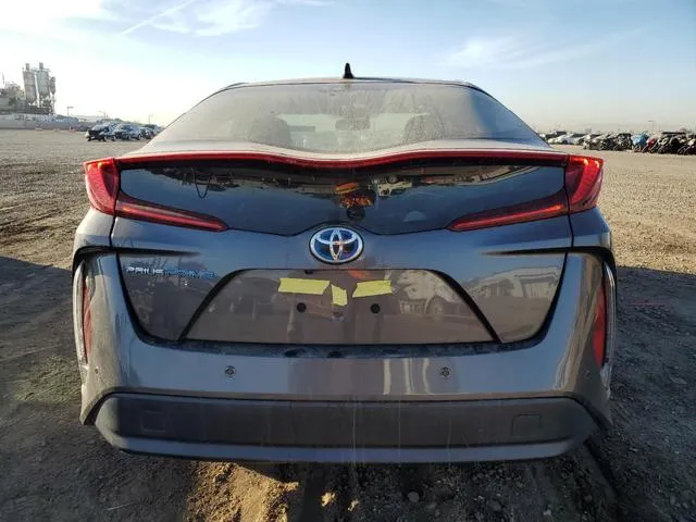 JTDKARFP2H3060242 2017 2017 Toyota Prius 6