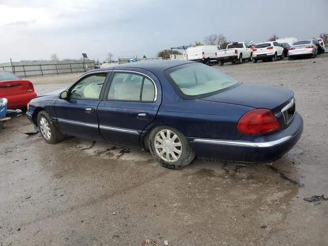 1LNHM97V22Y682098 2002 2002 Lincoln Continental 2