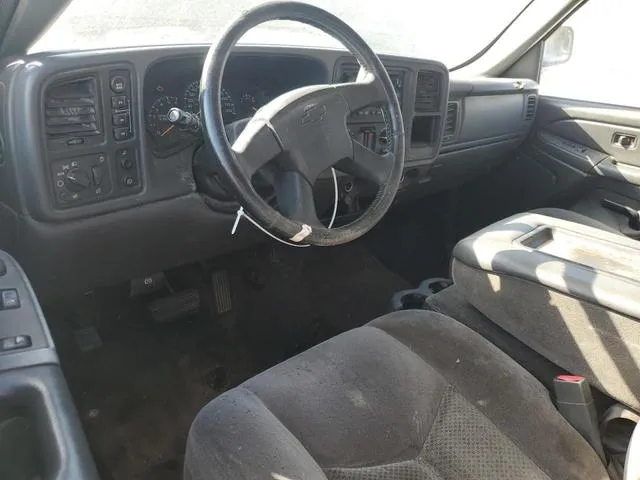 1GCEK19B65E216987 2005 2005 Chevrolet Silverado- K1500 8