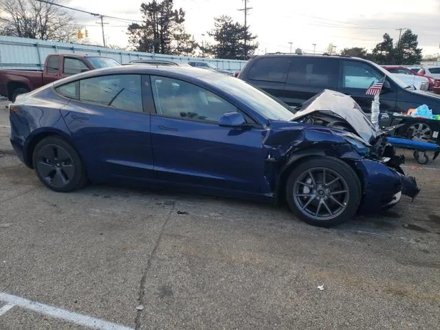 5YJ3E1EB9NF329898 2022 2022 Tesla MODEL 3 4