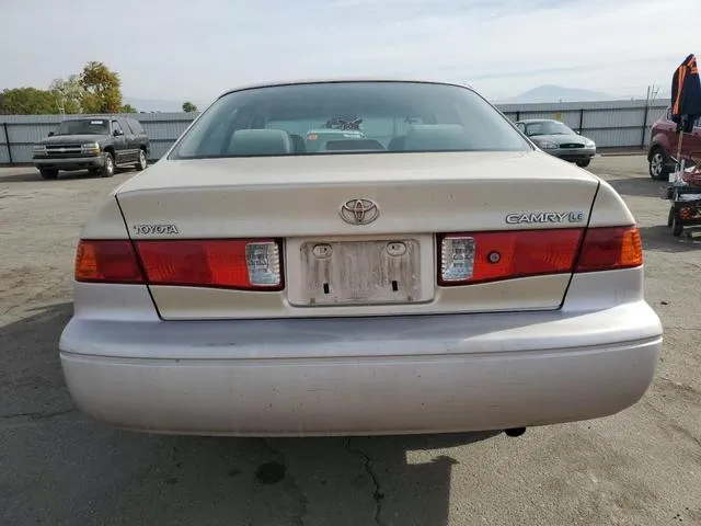 JT2BG22K3Y0389042 2000 2000 Toyota Camry- CE 6