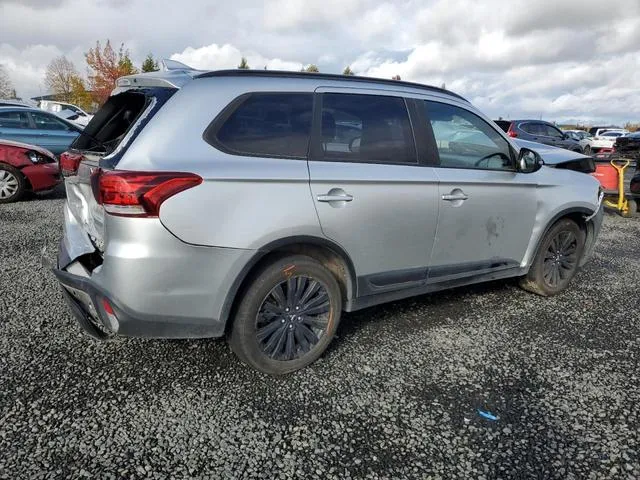 JA4AD3A31LZ035997 2020 2020 Mitsubishi Outlander- SE 3