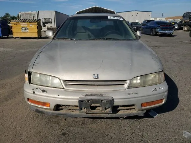 1HGCD5651SA137738 1995 1995 Honda Accord- EX 5