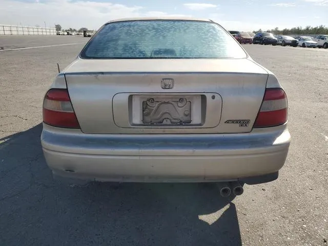 1HGCD5651SA137738 1995 1995 Honda Accord- EX 6