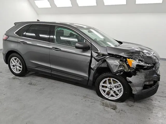 2FMPK4J98RBA70785 2024 2024 Ford Edge- Sel 4