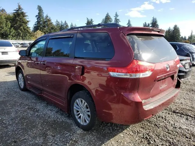 5TDYK3DC9ES407337 2014 2014 Toyota Sienna- Xle 2