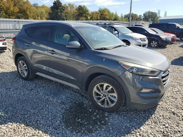 KM8J33A45JU668459 2018 2018 Hyundai Tucson- Sel 4