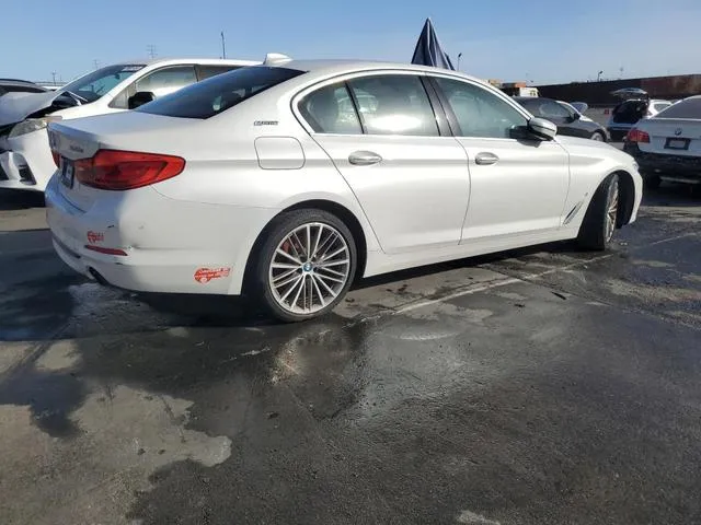 WBAJA9C50JB033077 2018 2018 BMW 5 Series- 530E 3