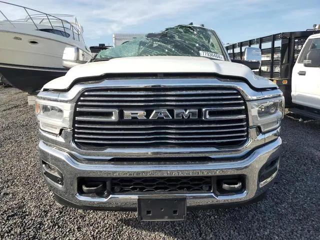 3C63RRJL9RG123747 2024 2024 Dodge RAM 3500- Laramie 5