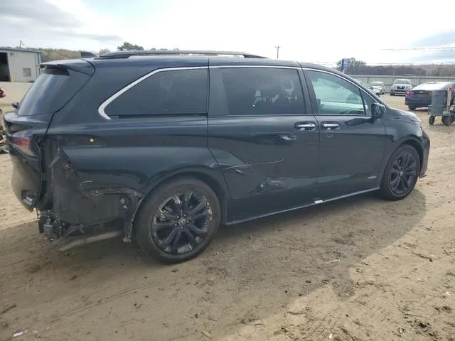 5TDDRKEC3MS033230 2021 2021 Toyota Sienna- Xse 3