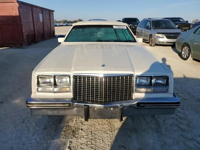 1G4AZ67Y7CE441796 1982 1982 Buick Riviera 5