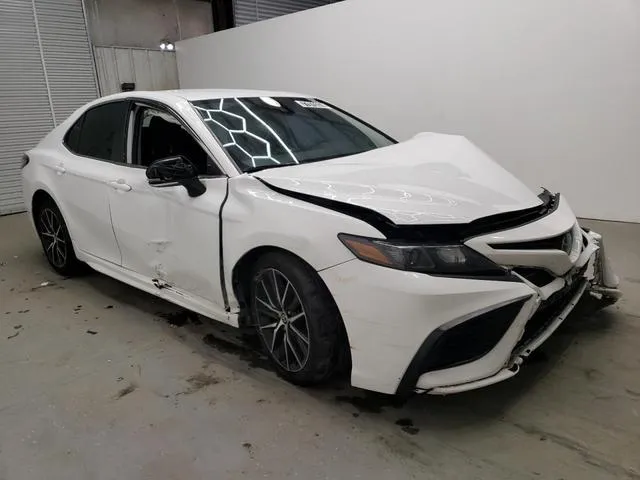 4T1G11AK8NU684843 2022 2022 Toyota Camry- SE 4